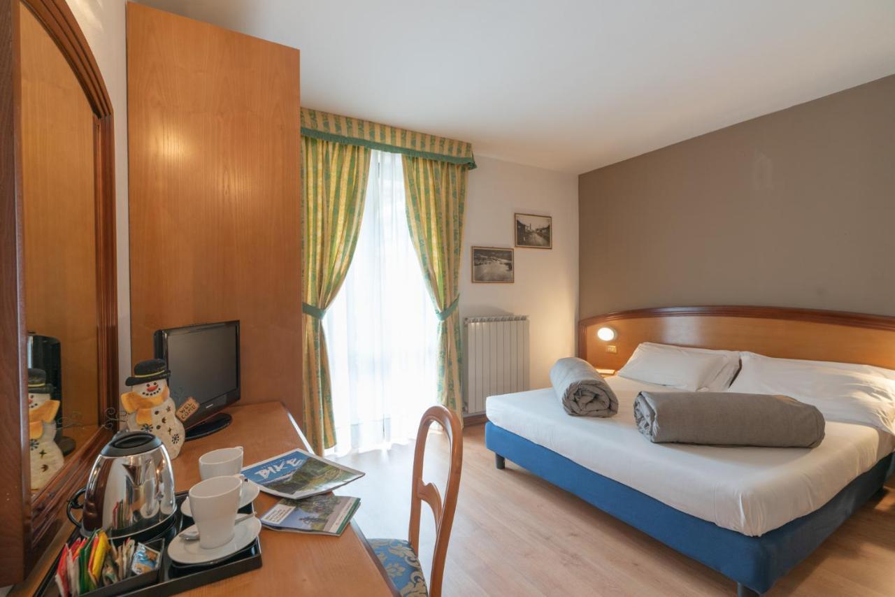 Hotel Posta Априка Экстерьер фото